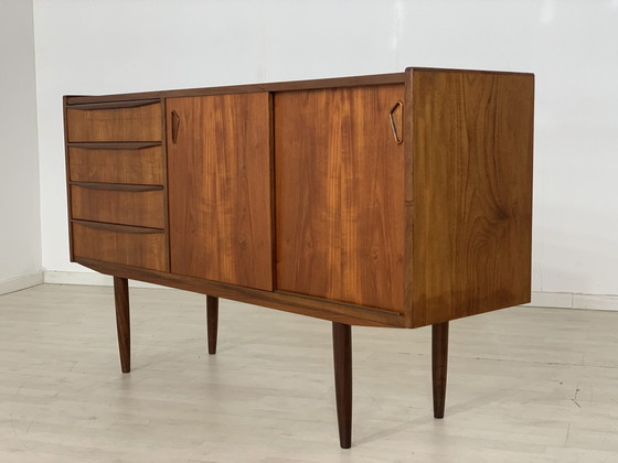 Image 1 of Deens teak dressoir dressoir woonkamer kast tv kast ladekast vintage