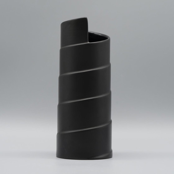 Image 1 of Marcello Morandini & Tapio Wirkkala Rosenthal Matte Porcelaine Noire Duo Vaas