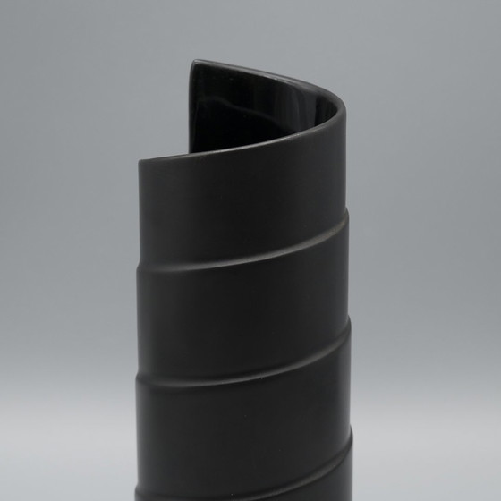 Image 1 of Marcello Morandini & Tapio Wirkkala Rosenthal Matte Porcelaine Noire Duo Vaas