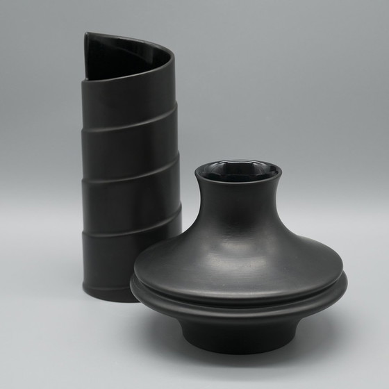 Image 1 of Marcello Morandini & Tapio Wirkkala Rosenthal Matte Porcelaine Noire Duo Vaas