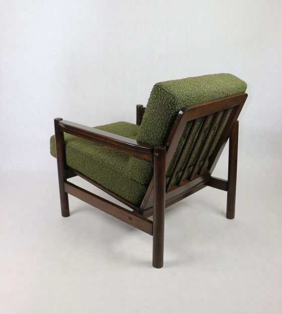 Image 1 of Vintage Fauteuil In Olijf Boucle, 1970S