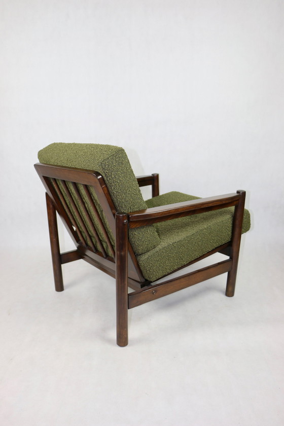 Image 1 of Vintage Fauteuil In Olijf Boucle, 1970S