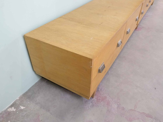 Image 1 of XXL Vintage Industrieel Dressoirs MidCentury 