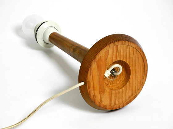 Image 1 of Prachtige grenenfineer Lamella tafellamp uit 1960 van Hans Agne Jakobsson | Ab Ellysett - Markaryd | Made In Sweden