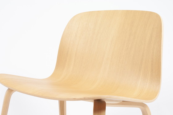 Image 1 of 2x Muuto Visu lounge chairs door Mika Tolvanen