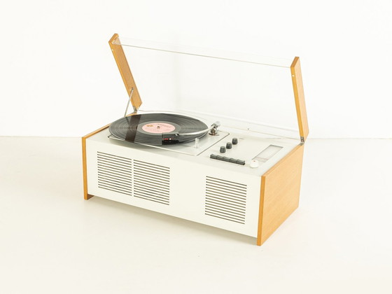 Image 1 of  Braun Sk-55 "De kist van Sneeuwwitje", Dieter Rams