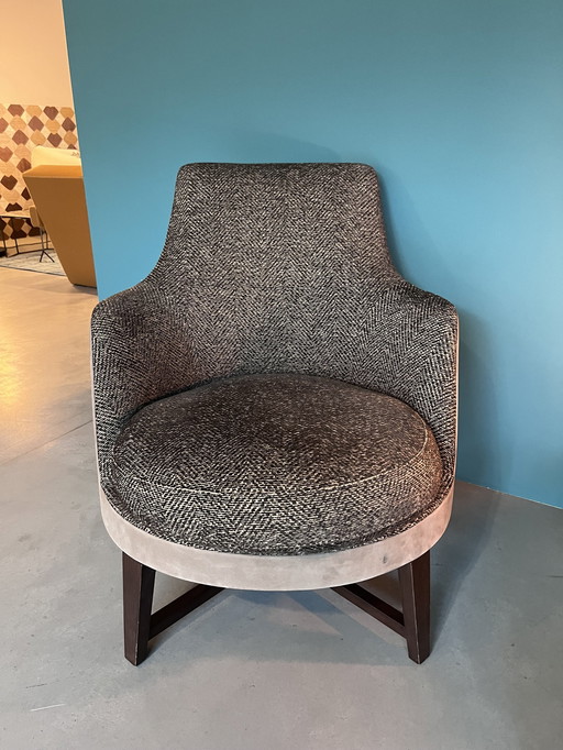 Armchair Guscio Van Flexform