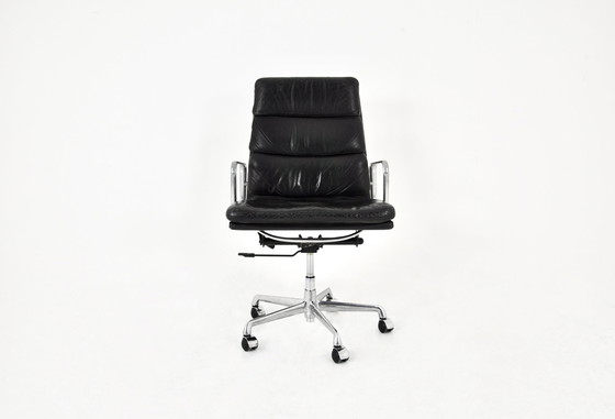 Image 1 of Ea 216 Soft Pad bureaustoel van Charles & Ray Eames voor ICF, 1970