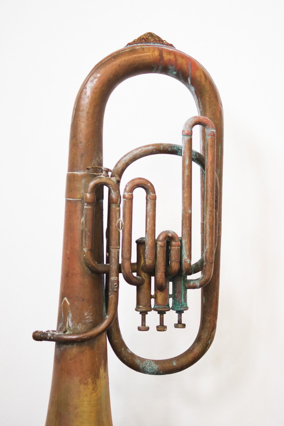 Image 1 of Vintage set van drie koperen trompetten uit 1940 - Antieke Muziekinstrumenten Collectie