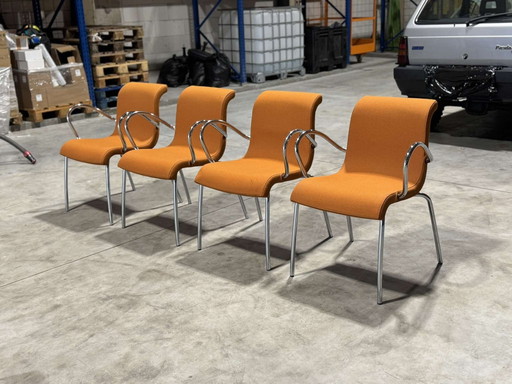 Vlag Chairs - Gerard Van Den Berg  - The Netherlands