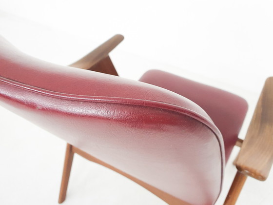 Image 1 of Louis van Teeffelen for Webe bordeaux red lounge chair, The Netherlands 1960's