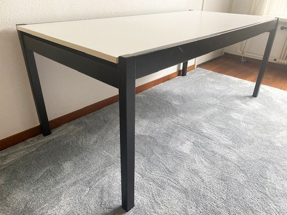 Image 1 of Leolux uitschuifbare eettafel