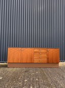 Vintage kast lowboard