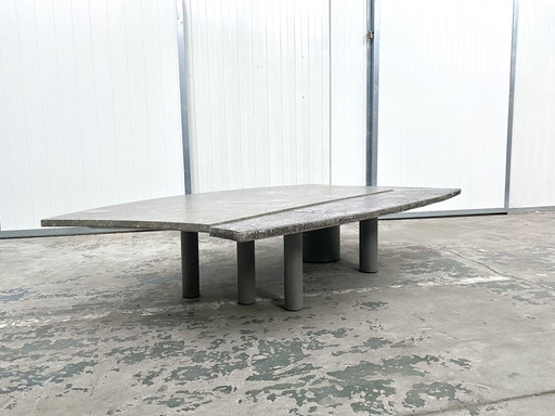 Pia Manu coffee table