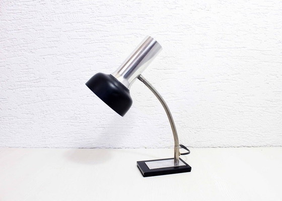 Image 1 of Metalen bureaulamp zwart en chroom 1950