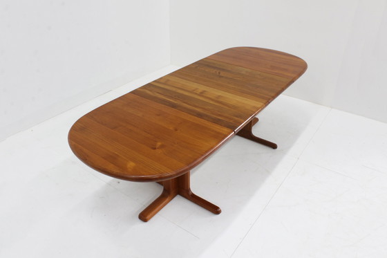 Image 1 of Vintage deense ovalen uitschuifbare eettafel tafel massief teak hout 