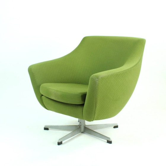 Image 1 of Vintage groene clubfauteuil van Up Zavody, Tsjecho-Slowakije 1979