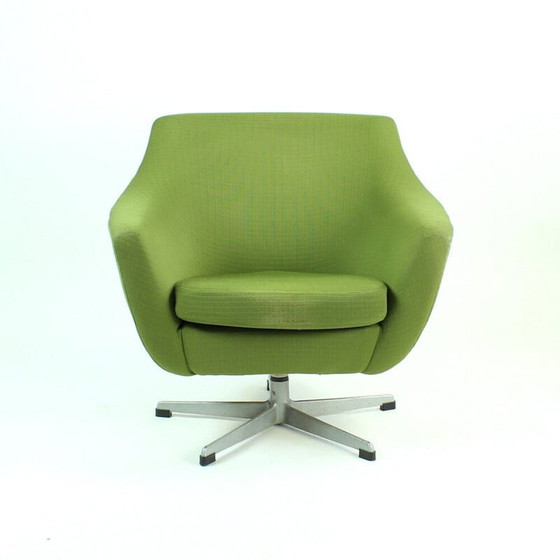 Image 1 of Vintage groene clubfauteuil van Up Zavody, Tsjecho-Slowakije 1979