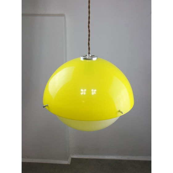 Image 1 of Vintage Space Age hanglamp van geel plexiglas, Italië 1970