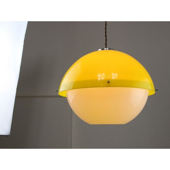 Image 1 of Vintage Space Age hanglamp van geel plexiglas, Italië 1970
