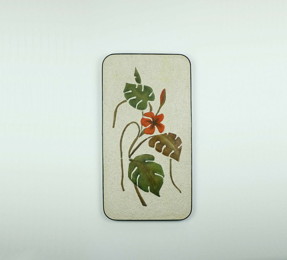 Image 1 of Kroesselbach keramische en gips wandtegel mid century, bloemendecor, jaren 50 