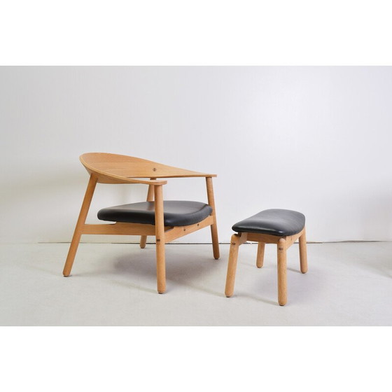 Image 1 of Paar vintage eiken en lederen fauteuils en voetenbank van Henrik Bønnelycke voor Silo meubilair, 2002