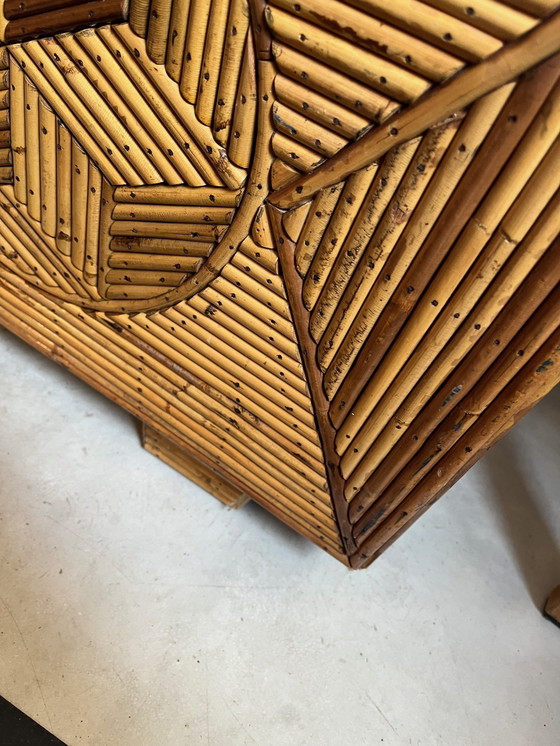 Image 1 of Vintage rotan kast met inlegwerk