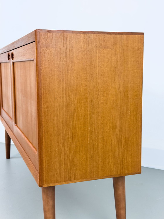 Image 1 of Deens teakhouten dressoir van H.W. Klein voor Bramin, 1960S