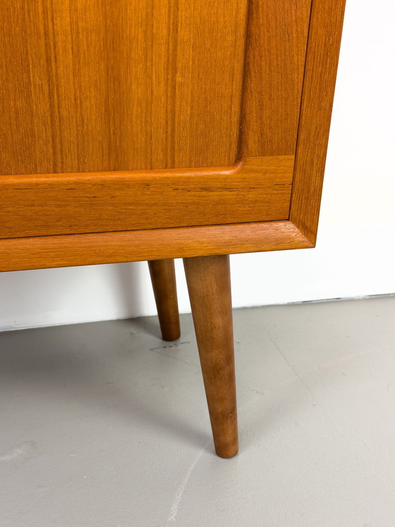 Image 1 of Deens teakhouten dressoir van H.W. Klein voor Bramin, 1960S