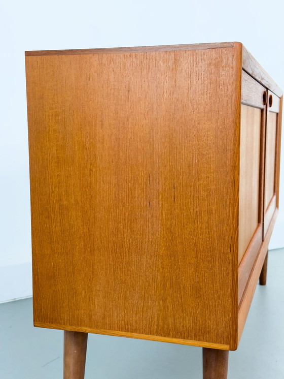 Image 1 of Deens teakhouten dressoir van H.W. Klein voor Bramin, 1960S