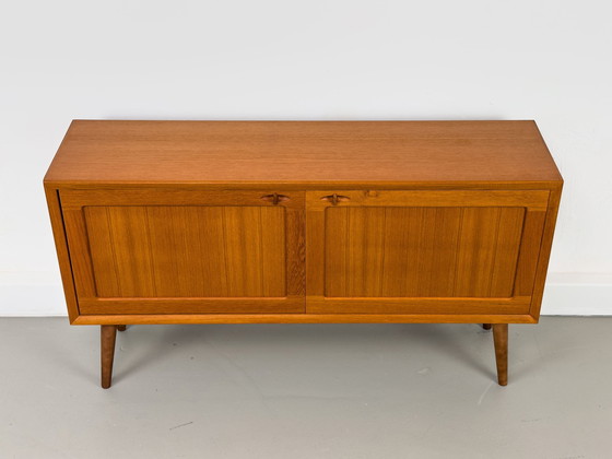 Image 1 of Deens teakhouten dressoir van H.W. Klein voor Bramin, 1960S