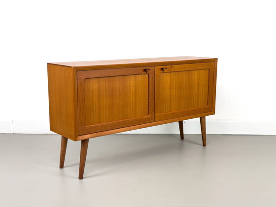 Image 1 of Deens teakhouten dressoir van H.W. Klein voor Bramin, 1960S