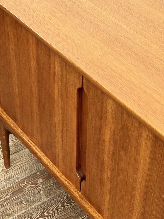 Image 1 of Klein Mid Century Modern Fredericia Dressoir in Teak, Duitsland, 1950