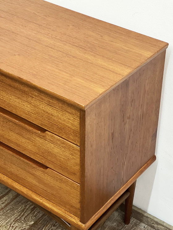 Image 1 of Klein Mid Century Modern Fredericia Dressoir in Teak, Duitsland, 1950