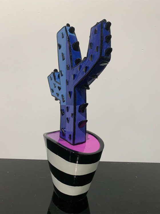 Image 1 of Jacqueline Schäfer - Blauwe Cactus