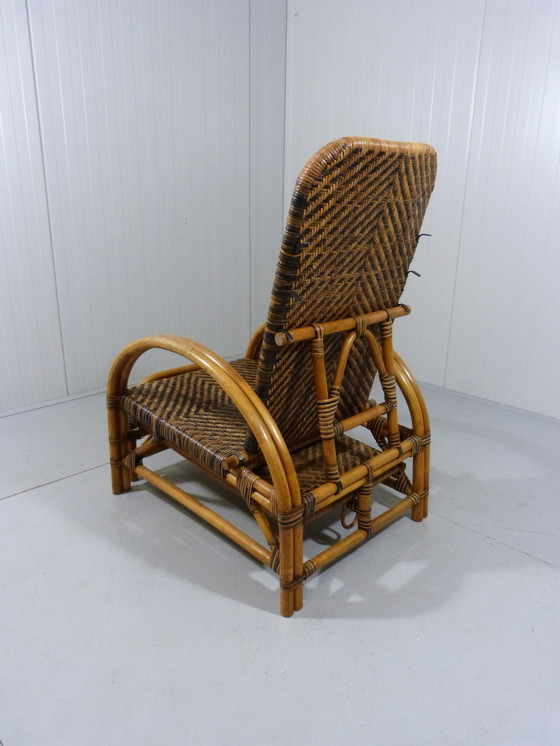 Image 1 of Tweekleurige vintage rotan ligstoel 1950-60er jaren