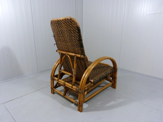 Image 1 of Tweekleurige vintage rotan ligstoel 1950-60er jaren