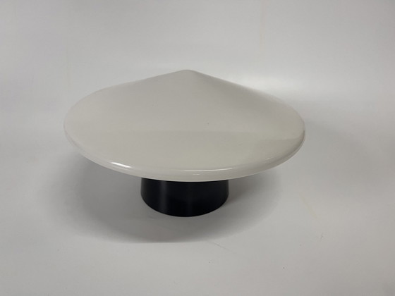 Image 1 of Raak Discus Lamp Bakeliet Met Opaal Glas Model B1410