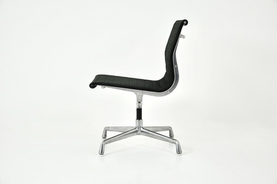 Image 1 of Zwarte bureaustoel van Charles & Ray Eames voor Herman Miller, 1960S