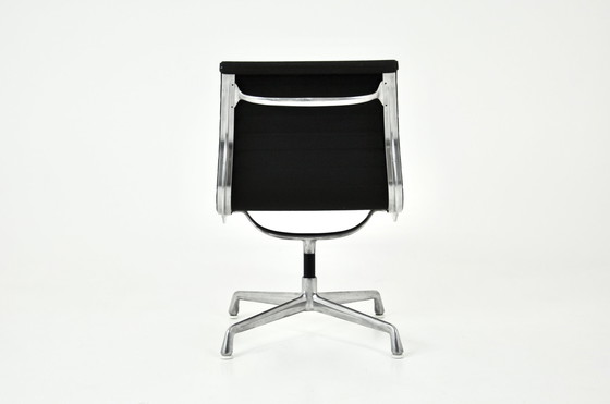 Image 1 of Zwarte bureaustoel van Charles & Ray Eames voor Herman Miller, 1960S