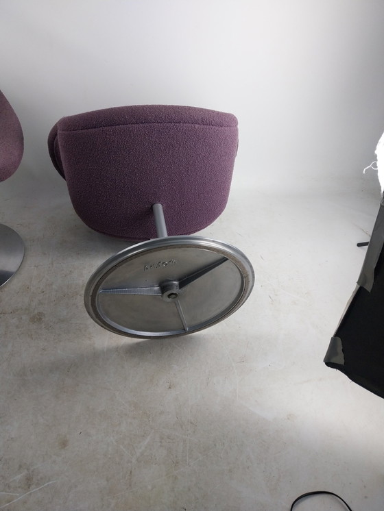 Image 1 of 2 Artifort Little Tulip Fauteuils 1960's