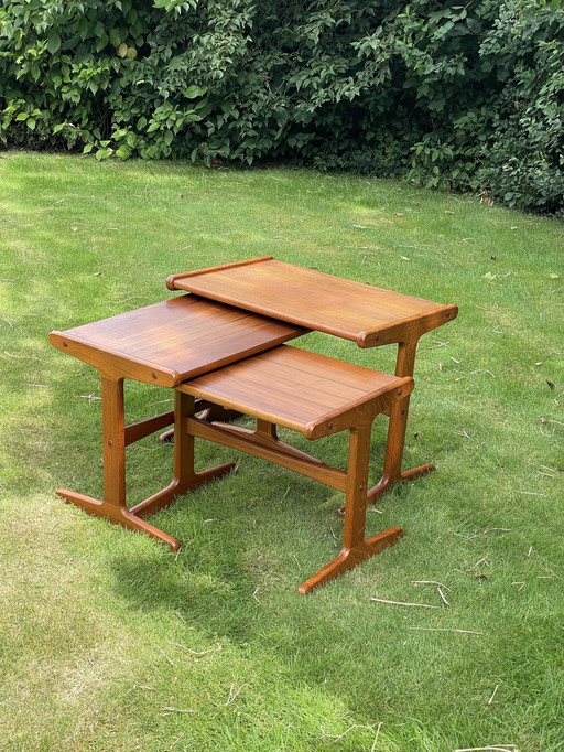 Vintage Deense Teak Mimiset/ Nesting Tables