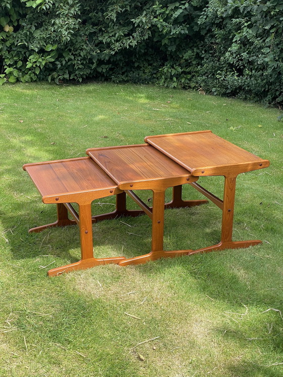 Image 1 of Vintage Deense Teak Mimiset/ Nesting Tables