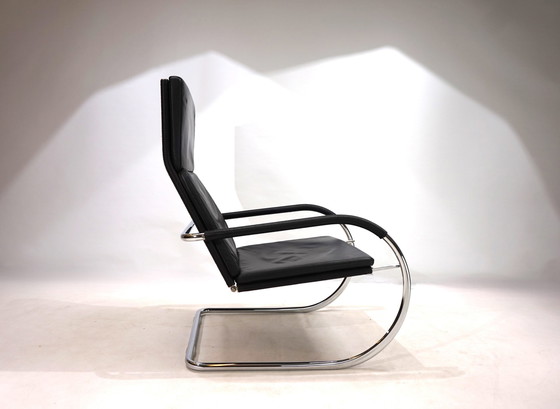 Image 1 of Tecta D35 Kinetische Bauhaus leren fauteuil van Anton Lorenz