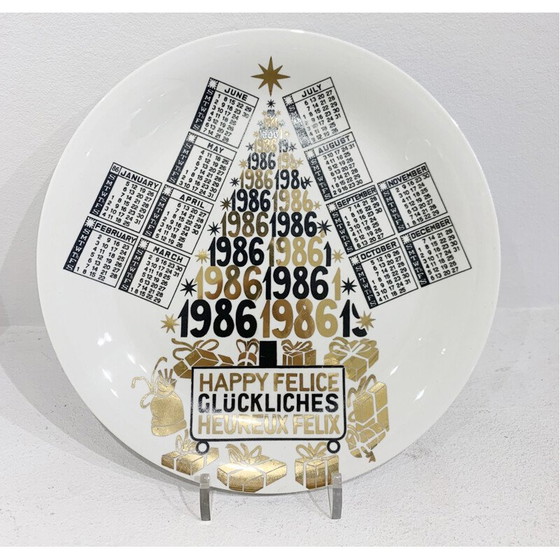 Image 1 of Vintage kalenderporseleinen bord van Piero Fornasetti, 1986
