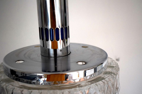 Image 1 of Vintage glazen hanglamp met chromen armatuur 