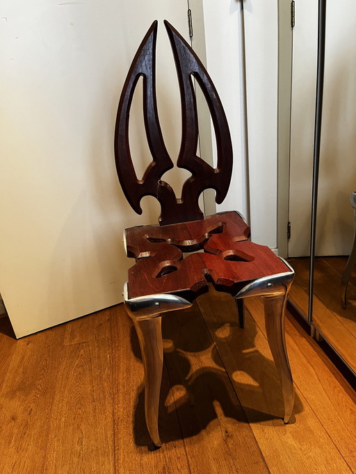 Tafel en stoeltje van Karakter Amsterdam