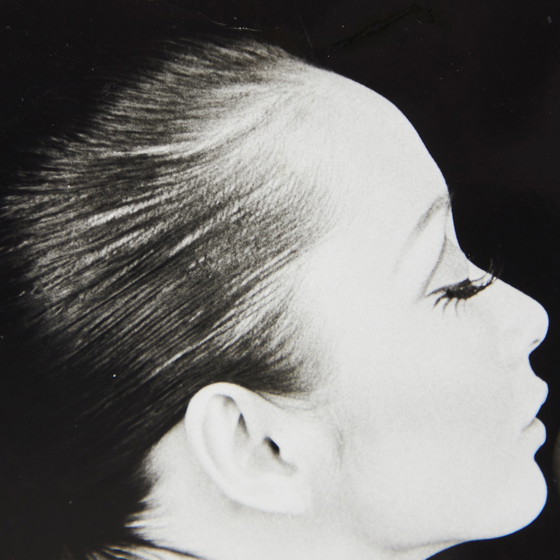 Image 1 of Kishin Shinoyama - gelatinezilverdruk