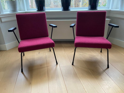 2x Gispen stoelen