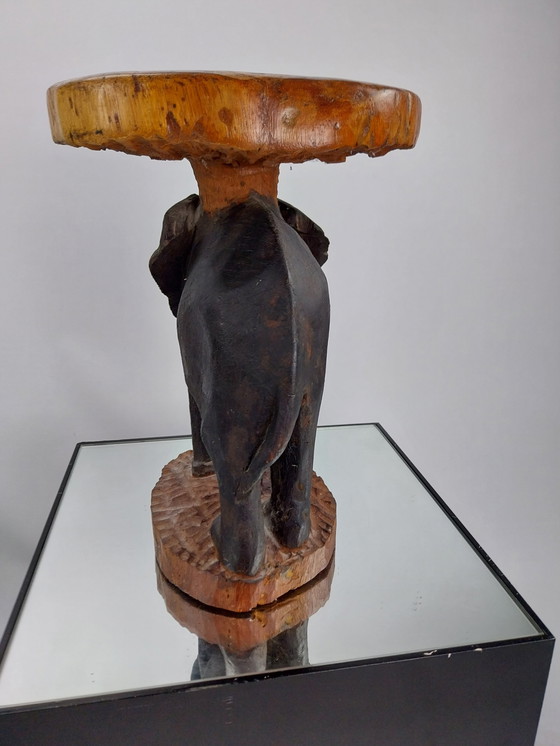 Image 1 of Vintage plantentafel handgestoken olifant is zwart gepatineerd 